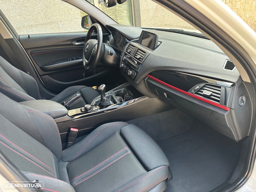 BMW 116 d Sport Line - 21