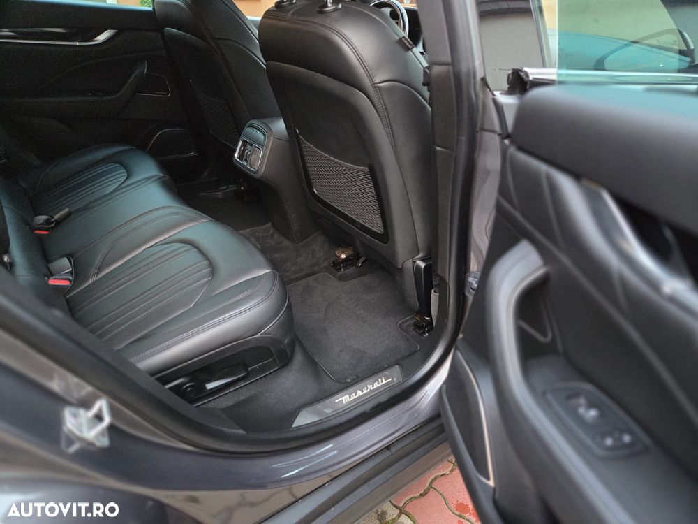 Maserati Levante Q4 GranLusso - 10