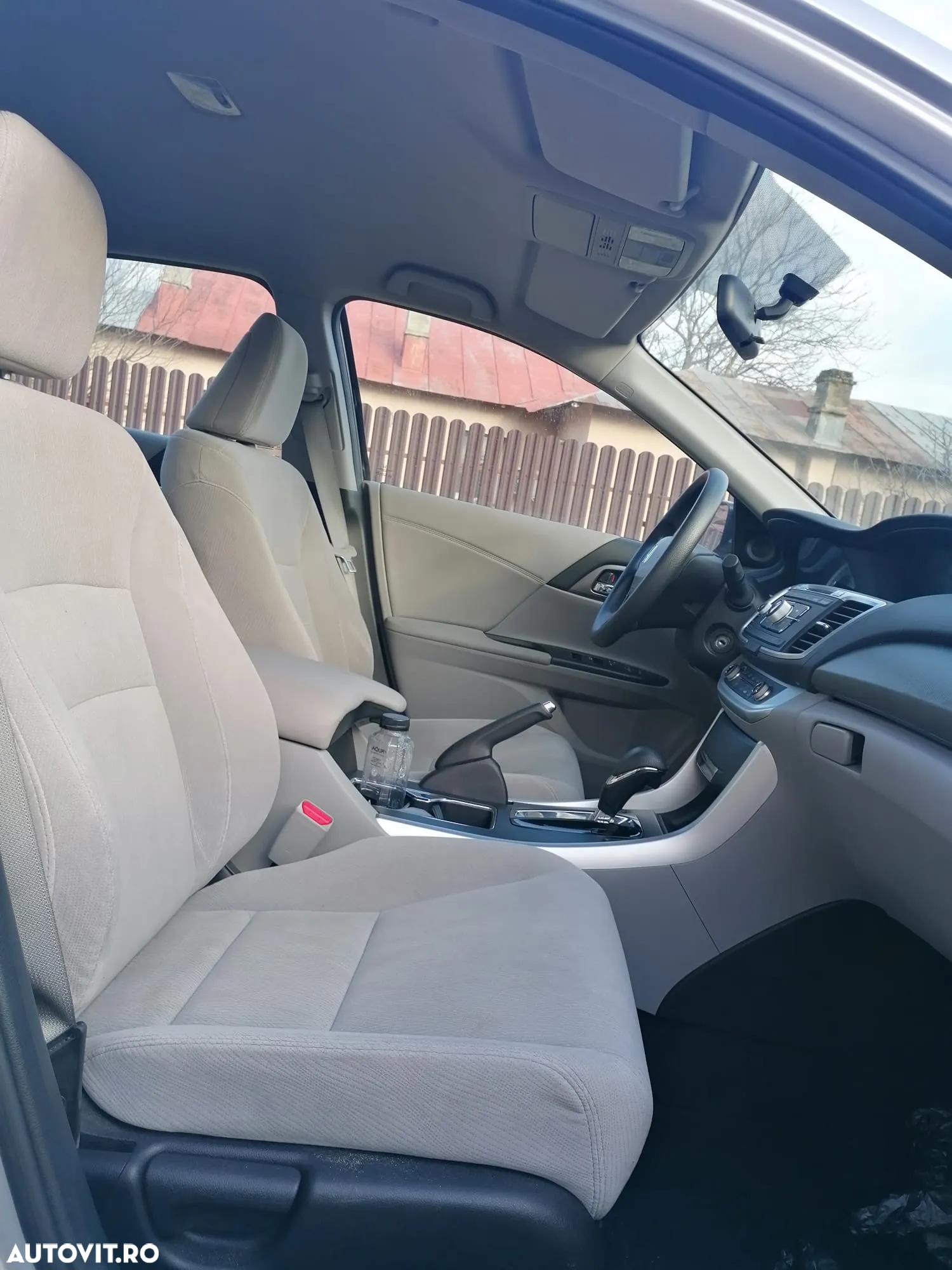 Honda Accord 2.4i Aut Executive - 12