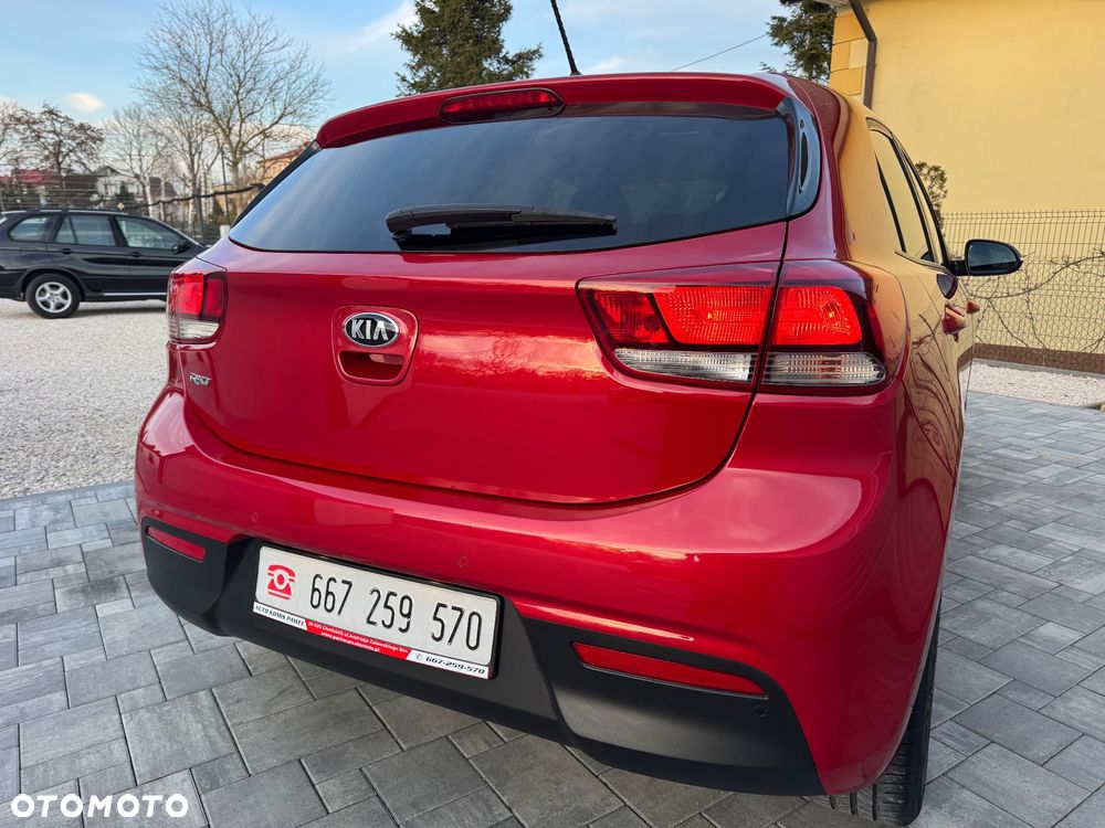 Kia Rio 1.2 Dream Team Edition - 8