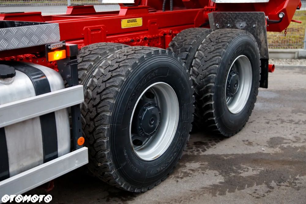Mercedes-Benz Arocs 3253 8x4 - 10
