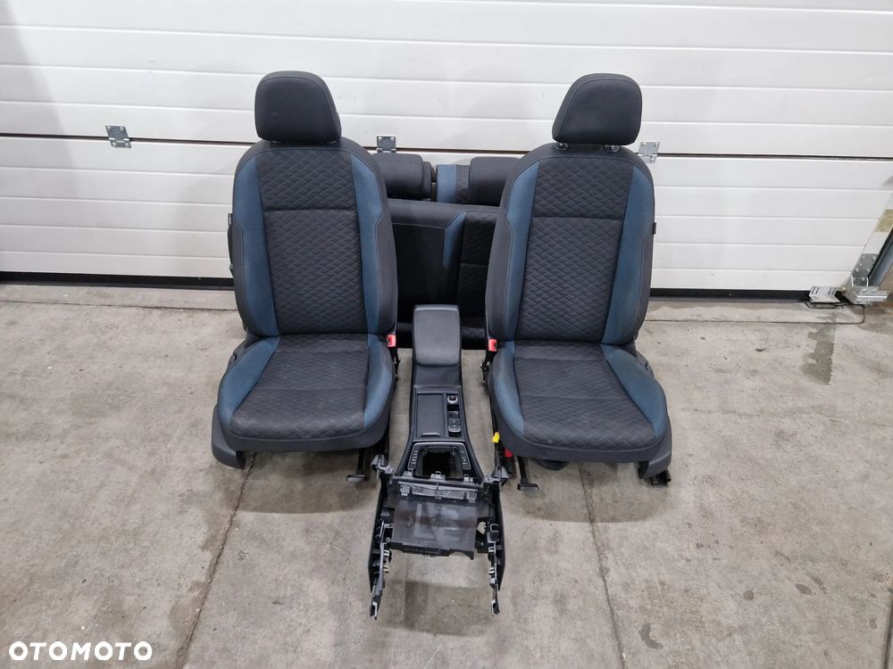 FOTEL FOTELE KANAPA TAPICERKA VW GOLF VII 7 - 1