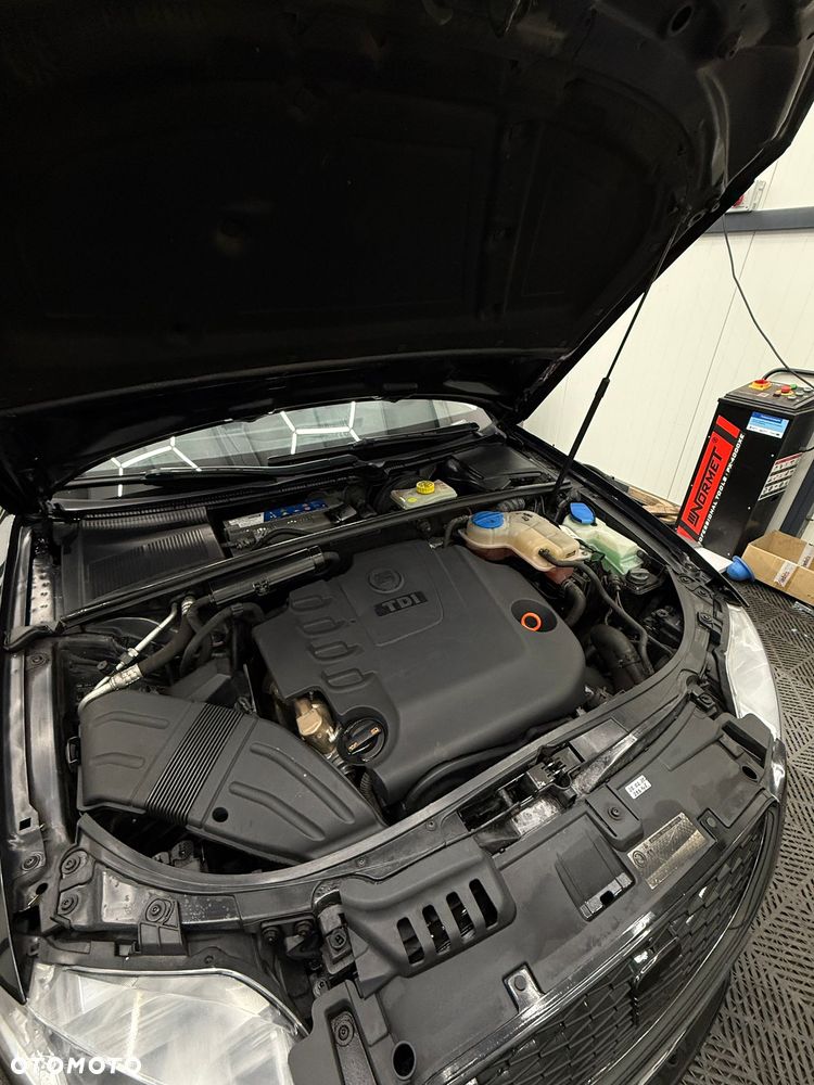 Seat Exeo 2.0 TDI DPF Sport - 28
