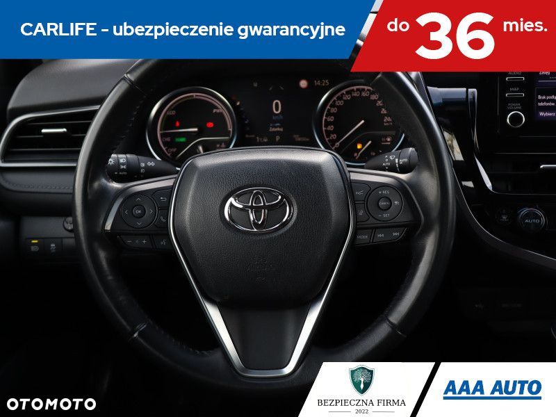 Toyota Camry - 19