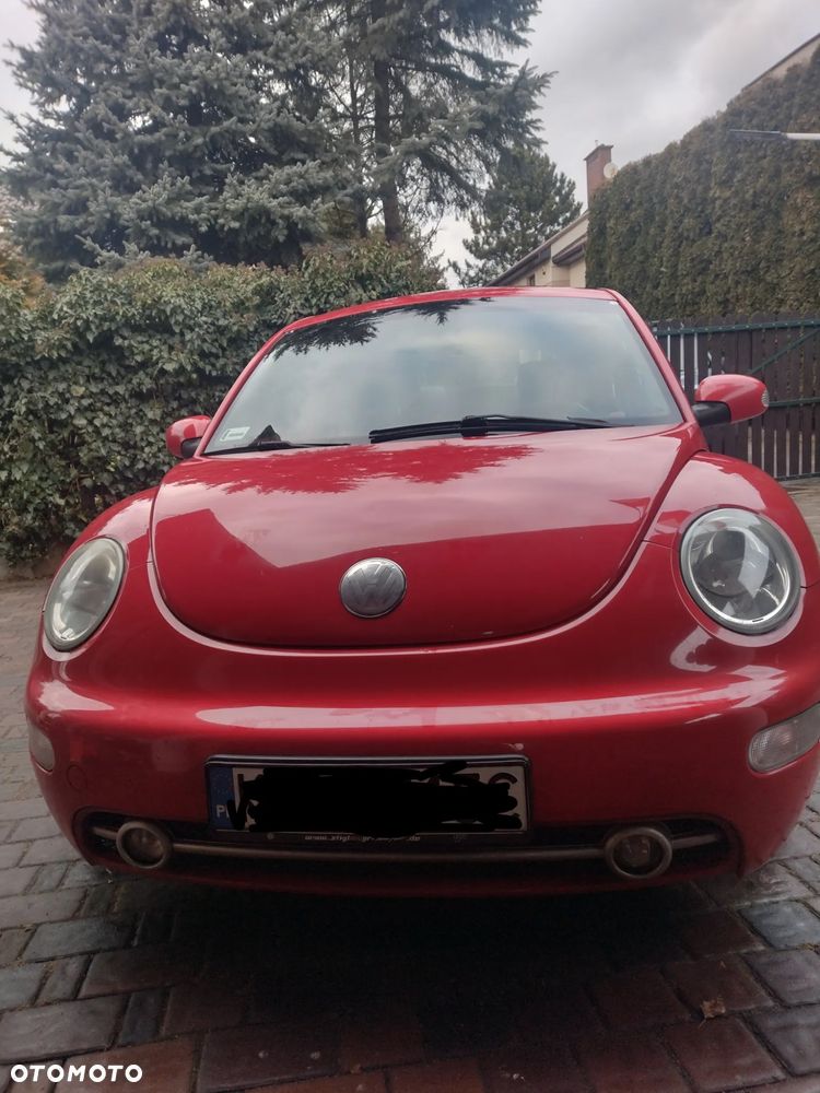 Volkswagen New Beetle - 1
