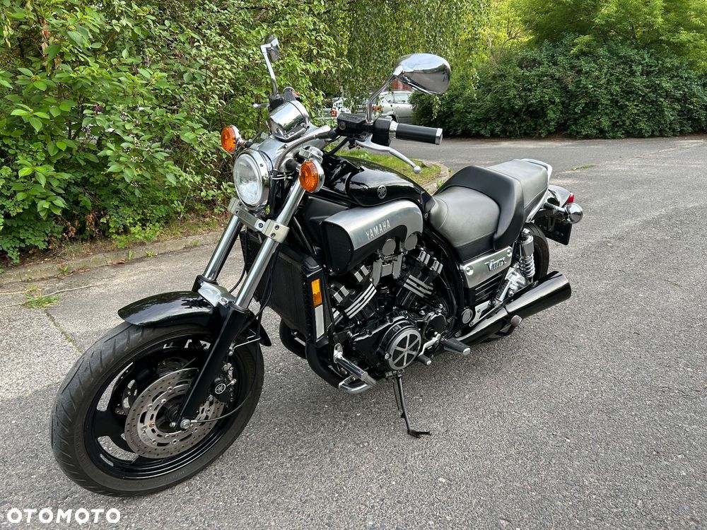 Yamaha V-MAX - 5