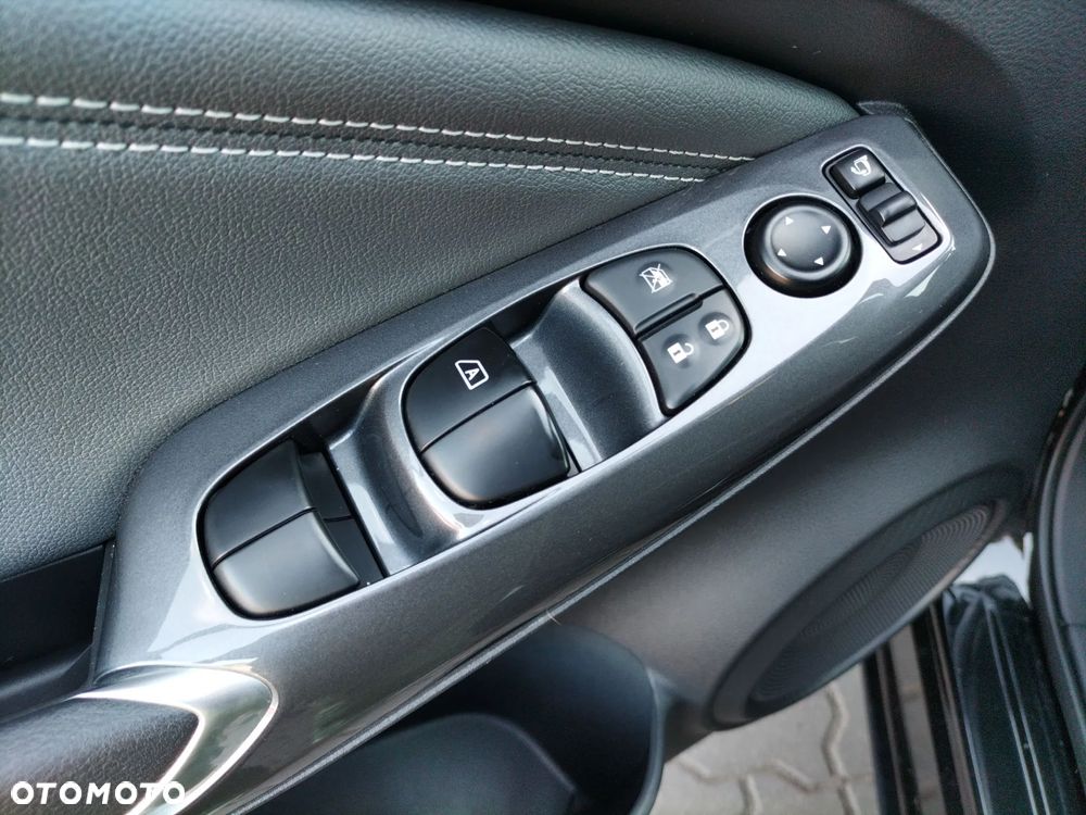 Nissan Juke 1.0 DIG-T N-Connecta DCT - 17