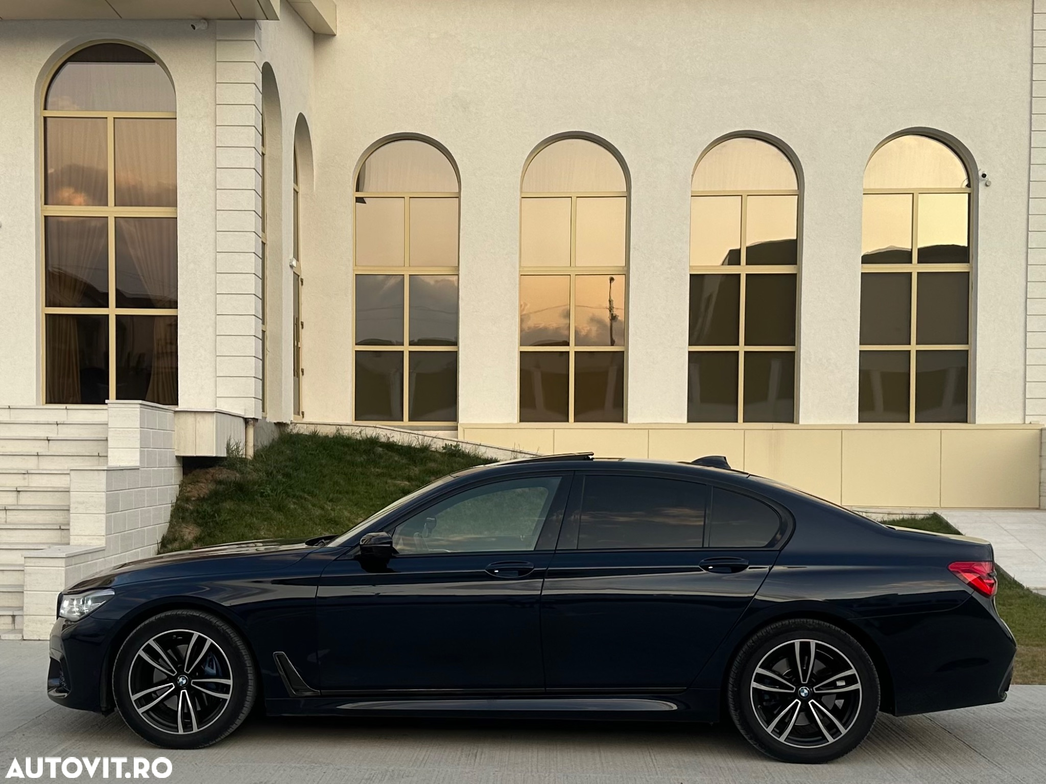 BMW Seria 7 740d xDrive - 10