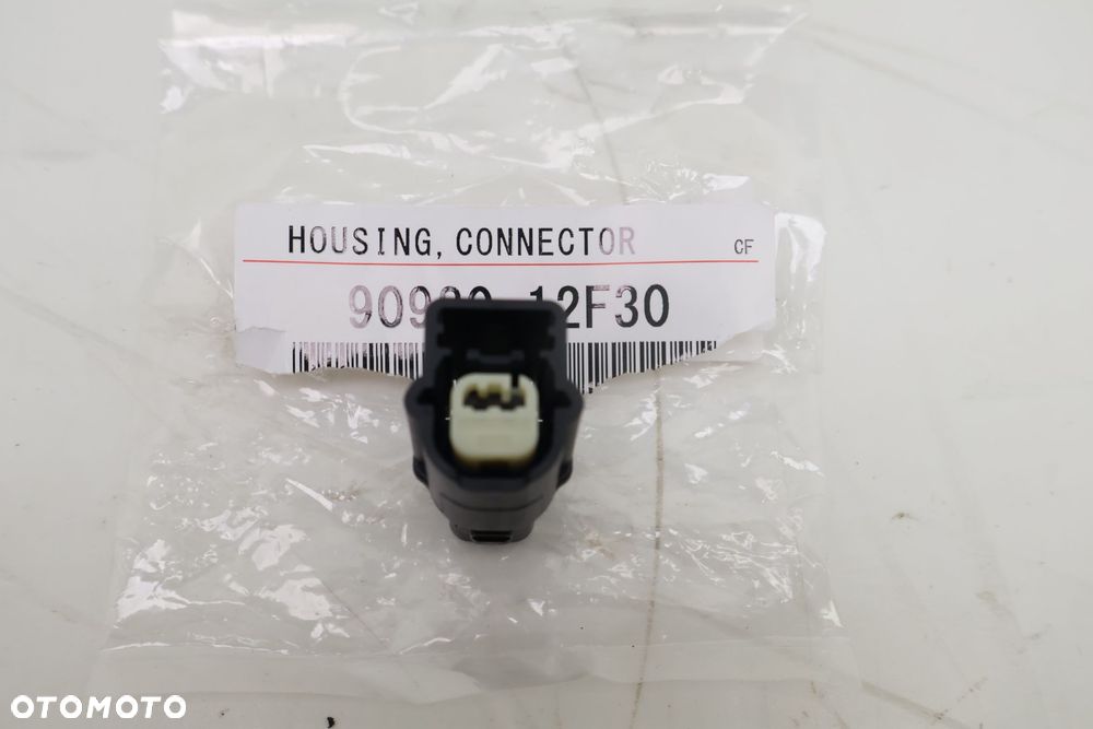 TOYOTA RAV4 V KOSTKA WTYCZKA LED HALOGENU 90980-12F30 - 2