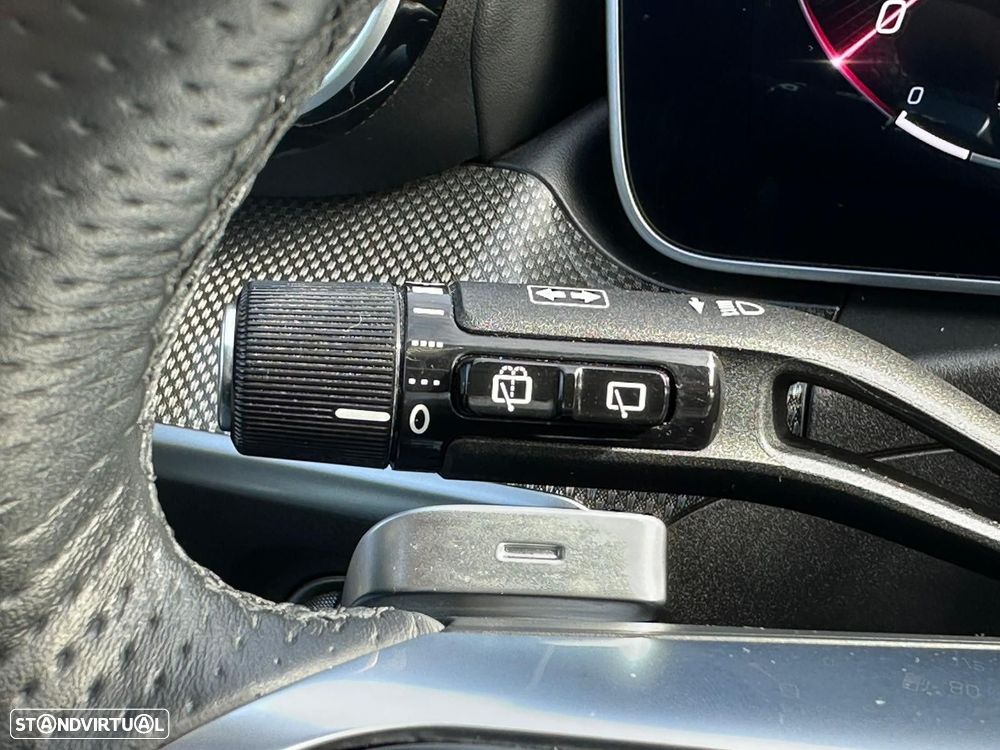 Mercedes-Benz C 300 e AMG Line - 30