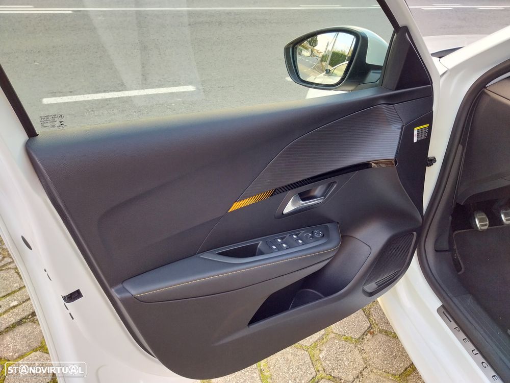 Peugeot 208 1.2 Allure - 7