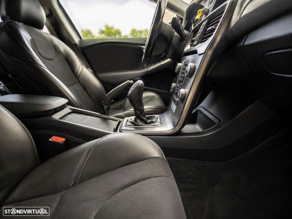 Volvo V40 - 28
