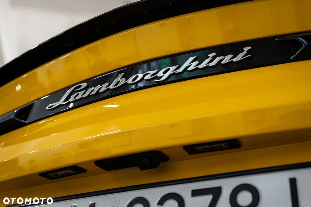 Lamborghini Urus - 22