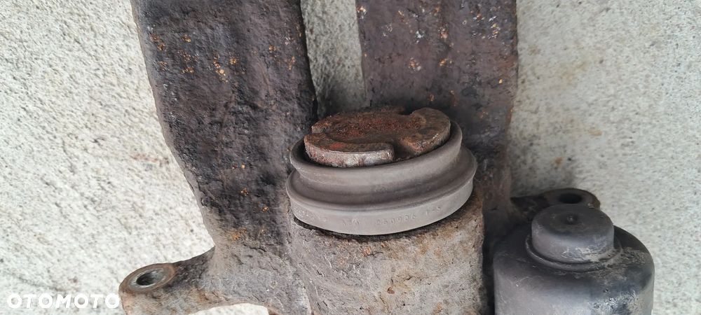 Zacisk Hamulcowy Tył Tylny Prawy Audi A6 C6 Pod Tarcze 330mm - 15