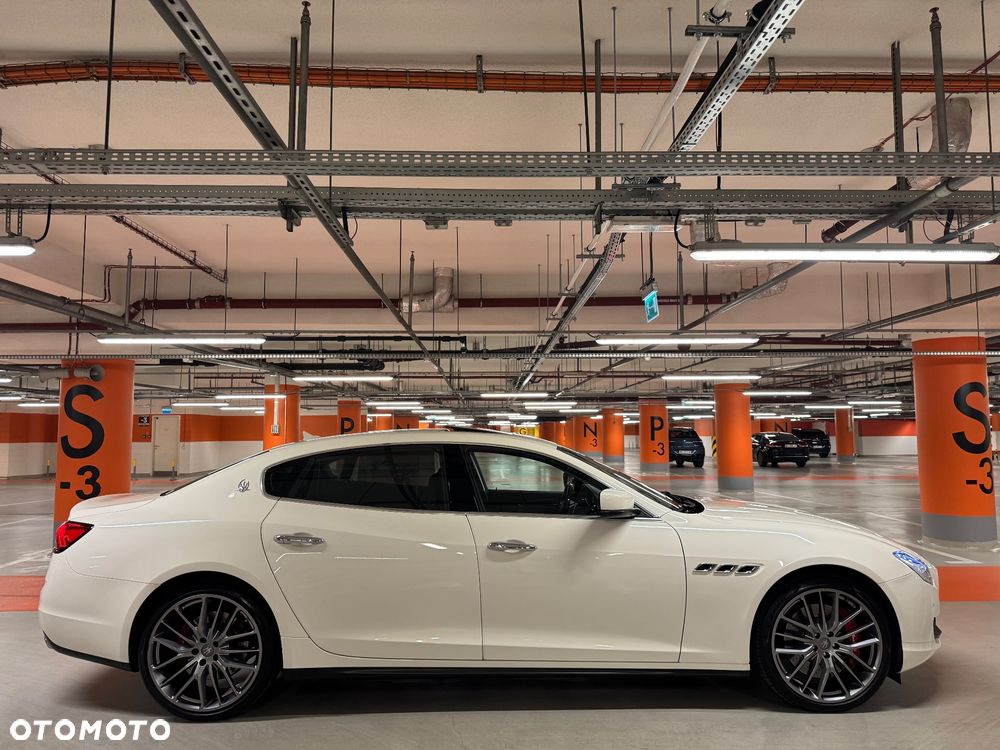 Maserati Quattroporte GTS - 9