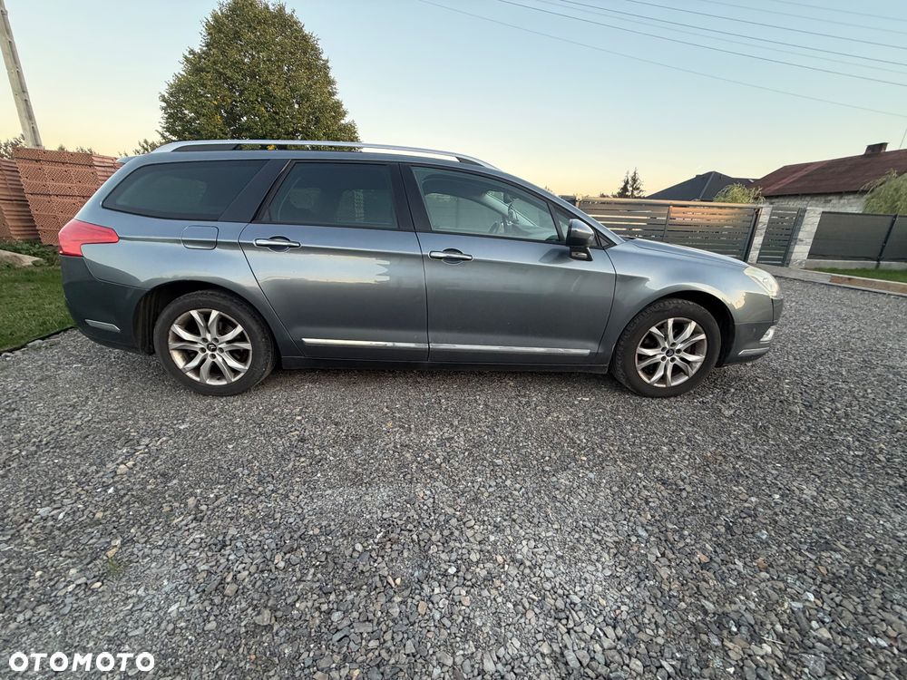 Citroen C5 2010 photo 4