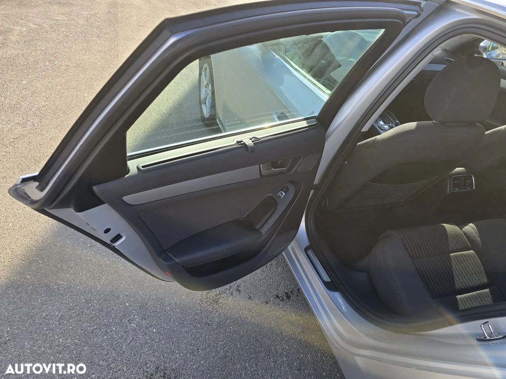 Audi A4 2.0 TDI Multitronic - 11