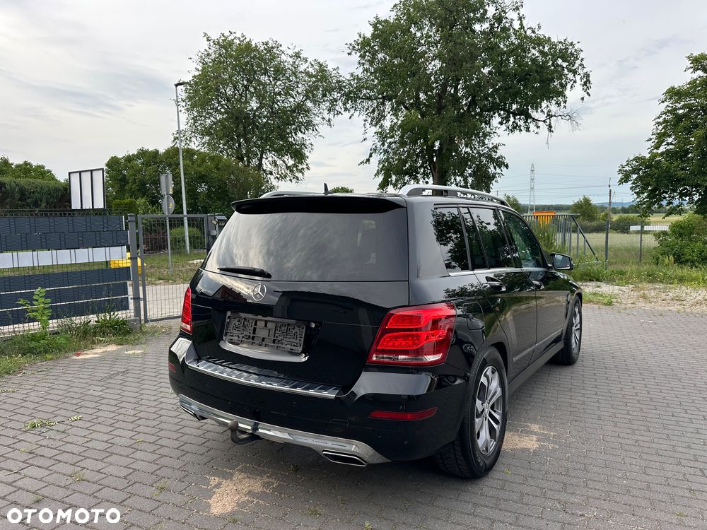 Mercedes-Benz GLK - 28