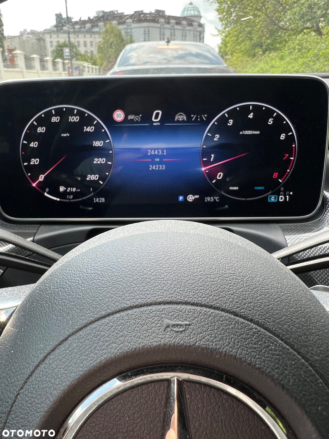 Mercedes-Benz Klasa C 300 9G-TRONIC AMG Line - 6