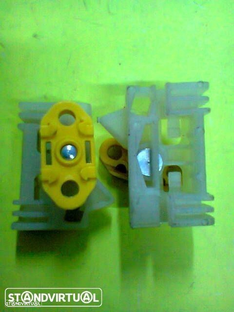 Clips Clip Mola de reparação elevador vidro porta trás Opel Meriva - 2