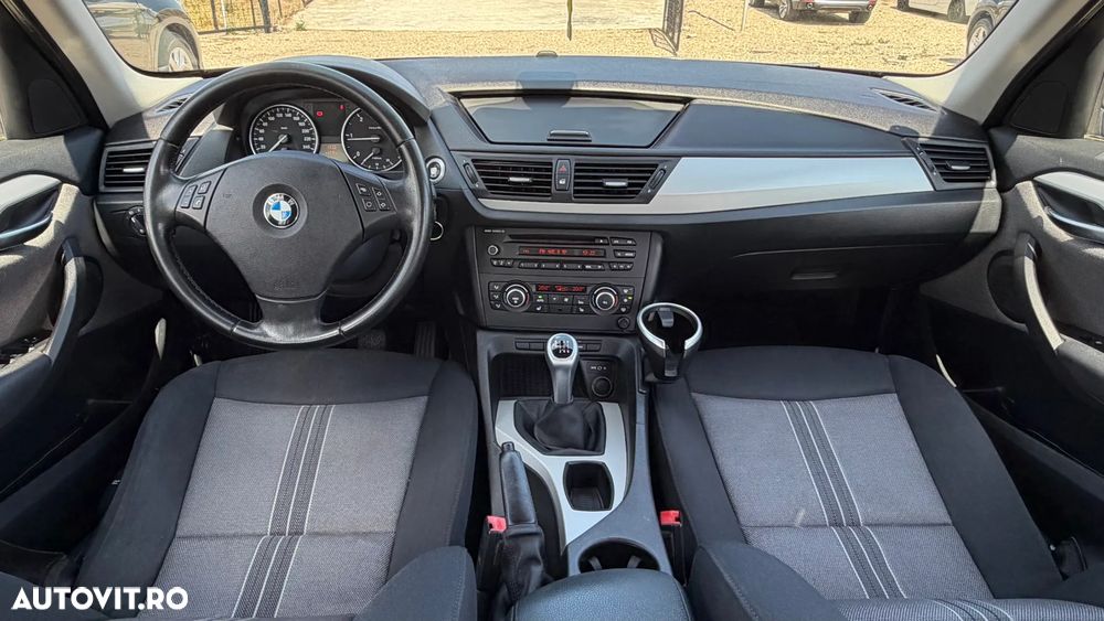 BMW X1 xDrive18d - 16