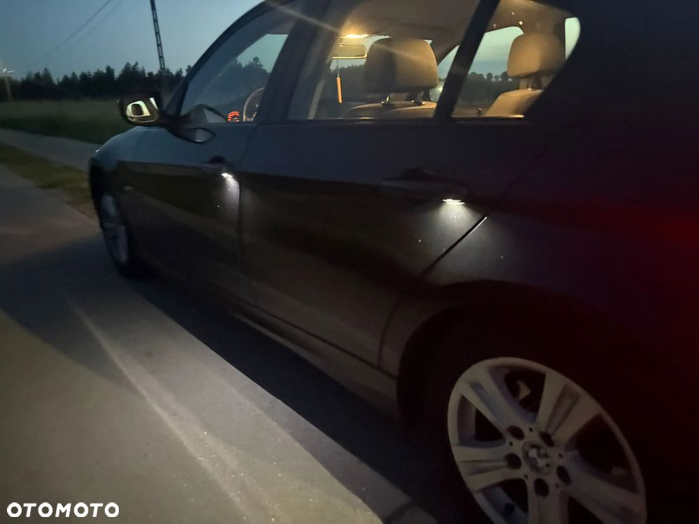 BMW Seria 3 318i - 19