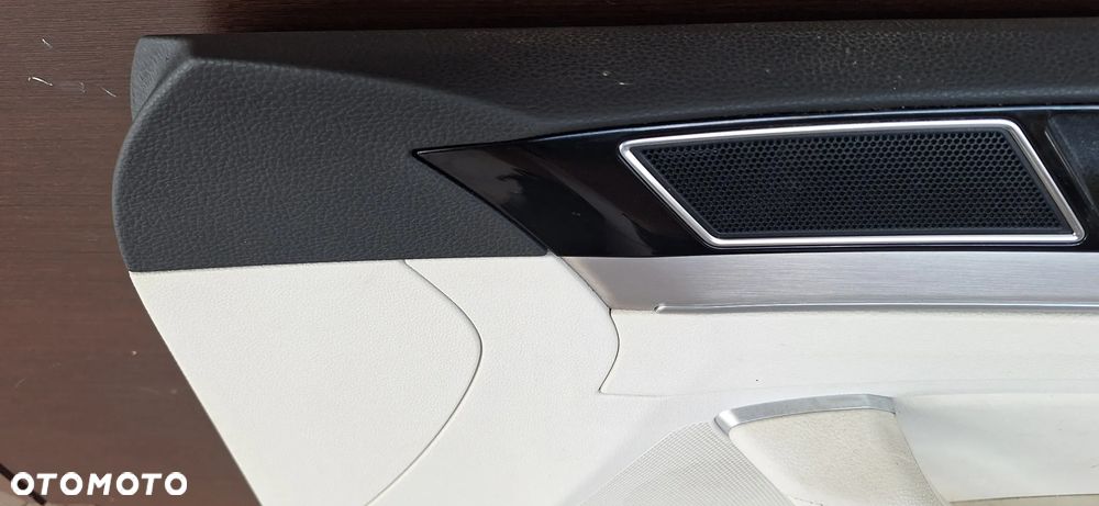 Volkswagen Passat B8 Tapicerka Boczek Drzwi Przód Prawy - 7