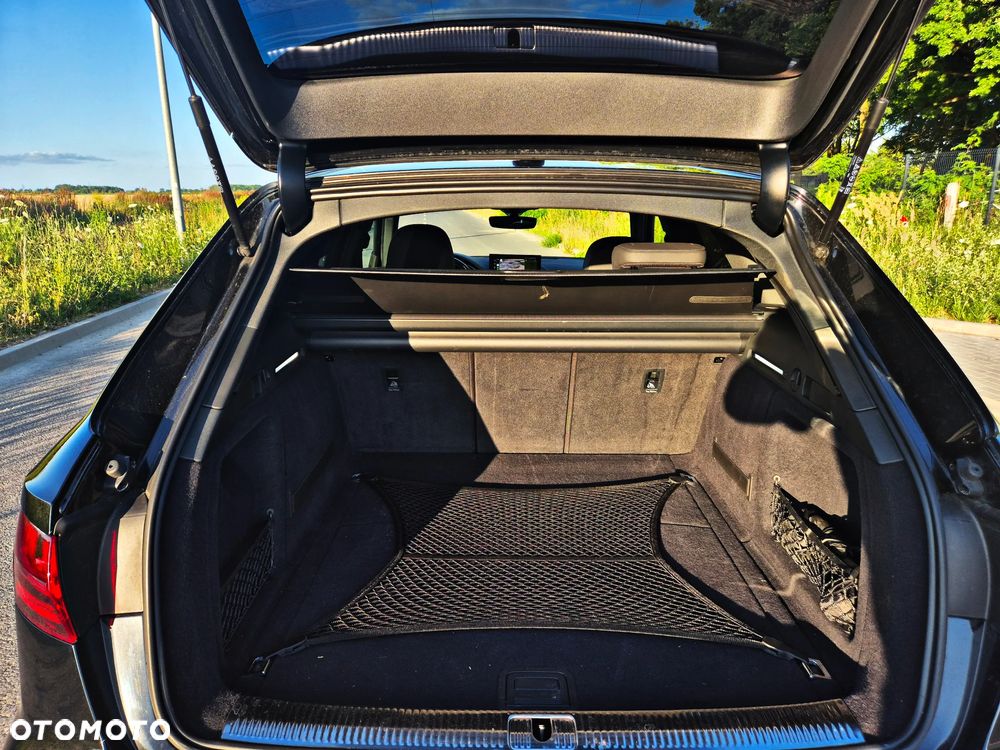 Audi A4 Avant 35 TFSI S tronic S line - 34