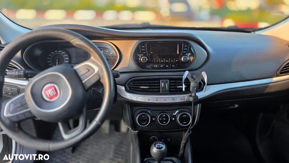 Fiat Tipo 1.4 Pop - 8