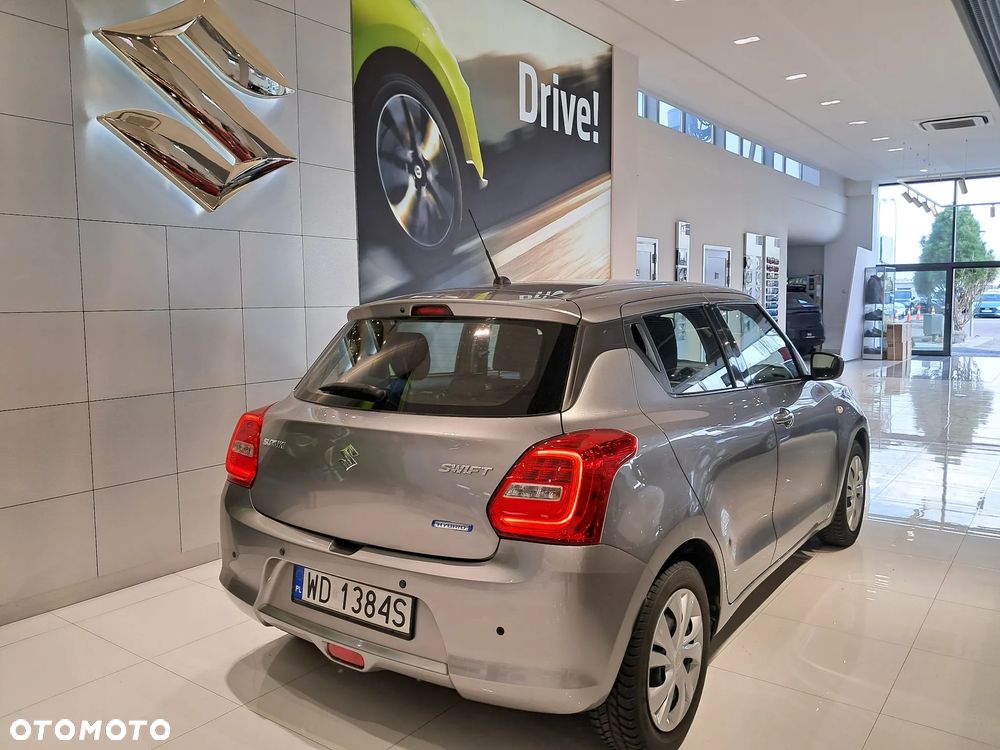 Suzuki Swift 1.2 Dualjet SHVS Premium CVT - 6