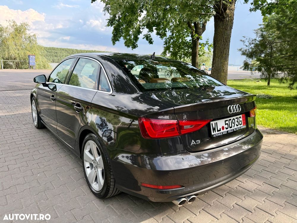 Audi A3 2.0 TDI Stronic Ambiente - 5