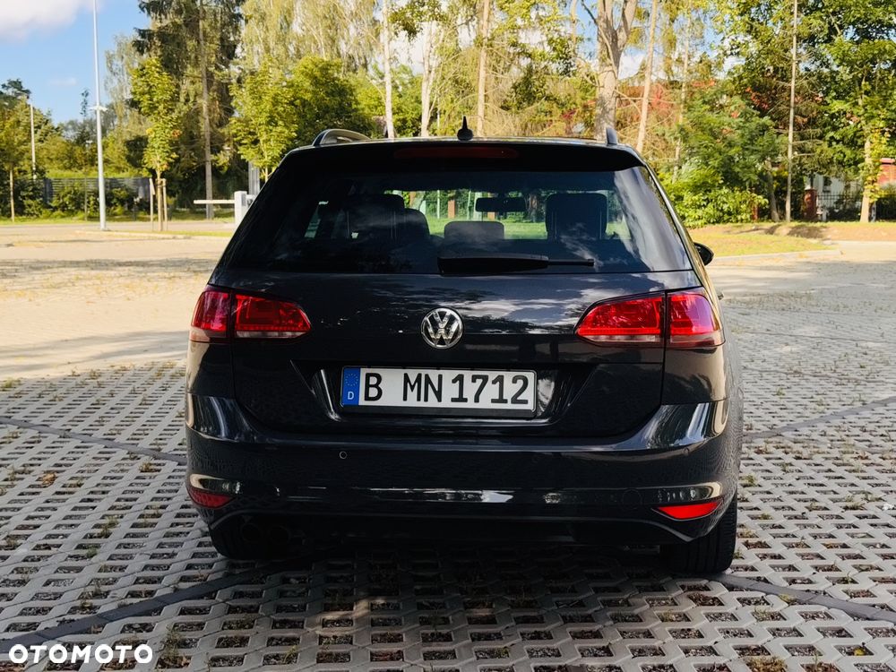 Volkswagen Golf Variant - 23
