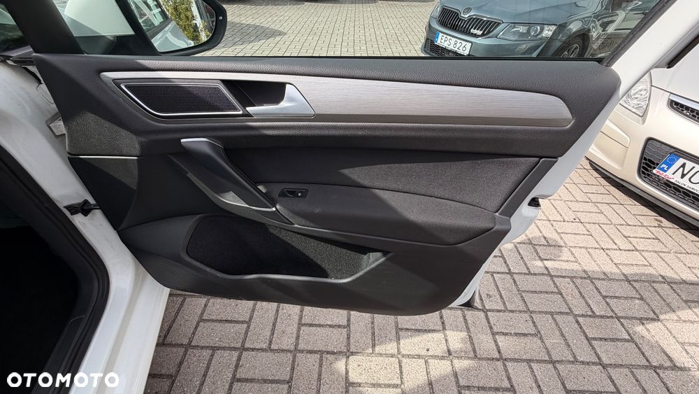 Volkswagen Golf Sportsvan - 20