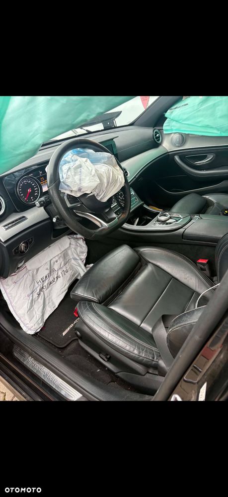 Mercedes-Benz Klasa E 200 d 9G-TRONIC - 11