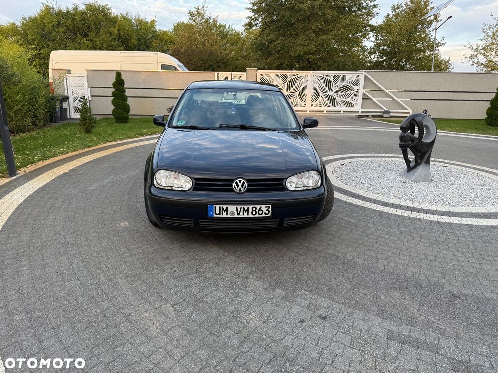 Volkswagen Golf 2001 photo 2