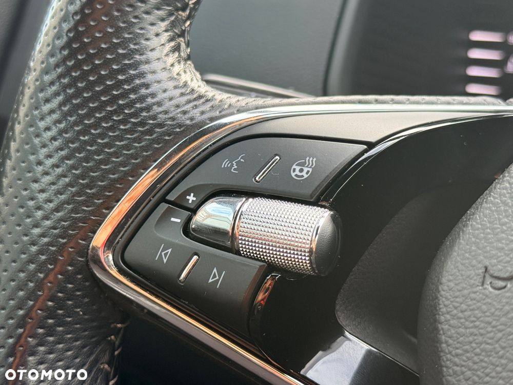 Skoda Karoq 1.5 TSI DSG Sportline - 26