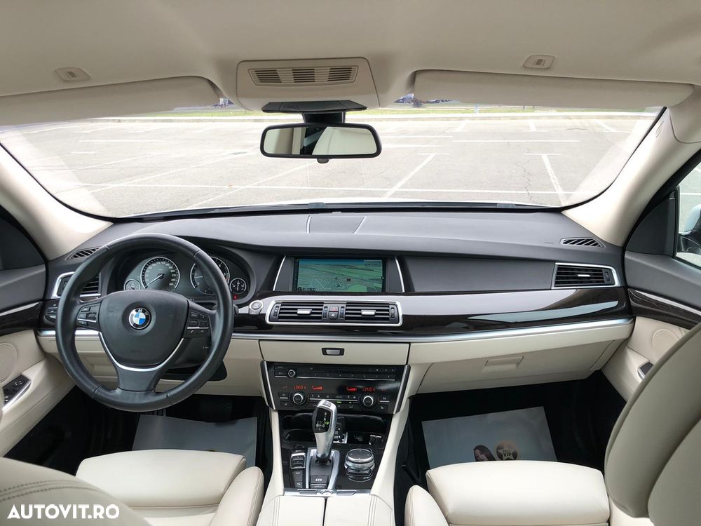 BMW Seria 5 530d xDrive - 6