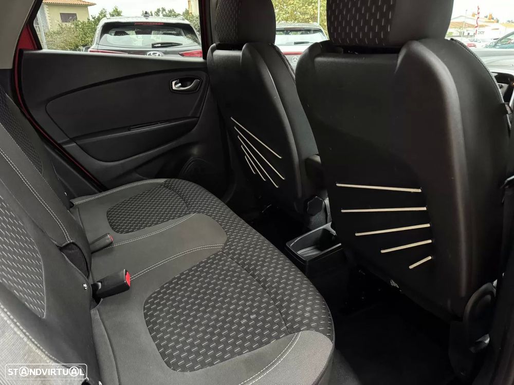 Renault Captur 1.5 dCi Exclusive - 18