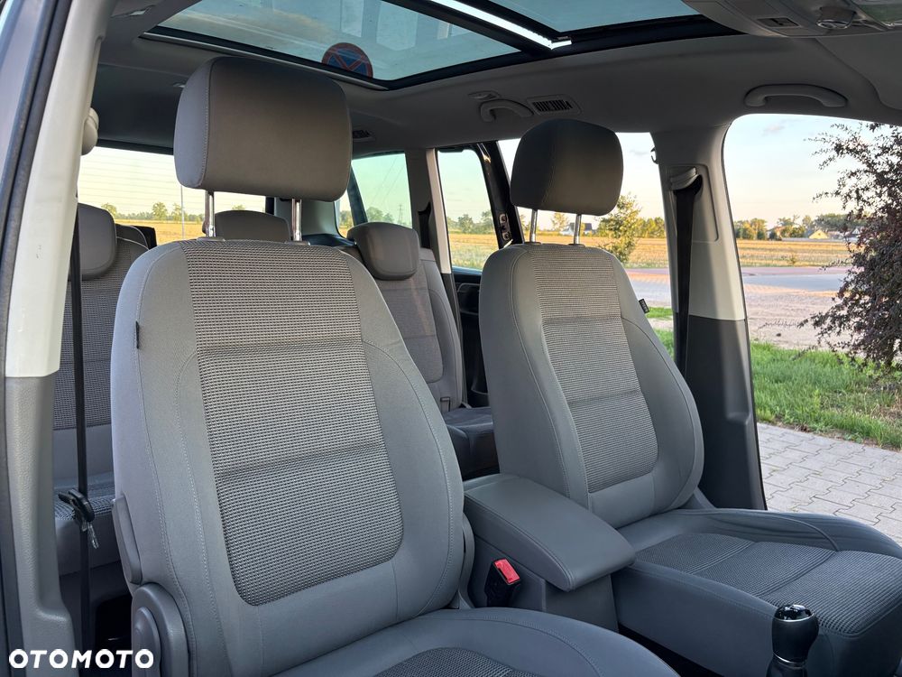 Volkswagen Sharan 2.0 TDI BlueMotion Technology Trendline - 28