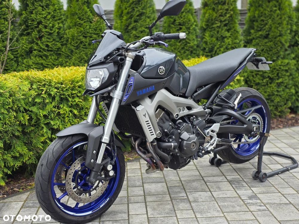 Yamaha MT - 21