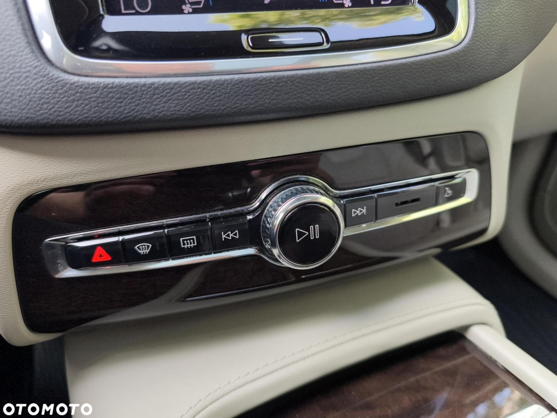 Volvo XC 90 - 20
