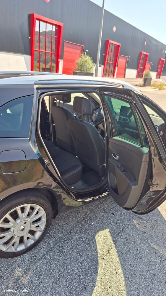 Renault Clio Break 1.5 dCi Dynamique S - 13