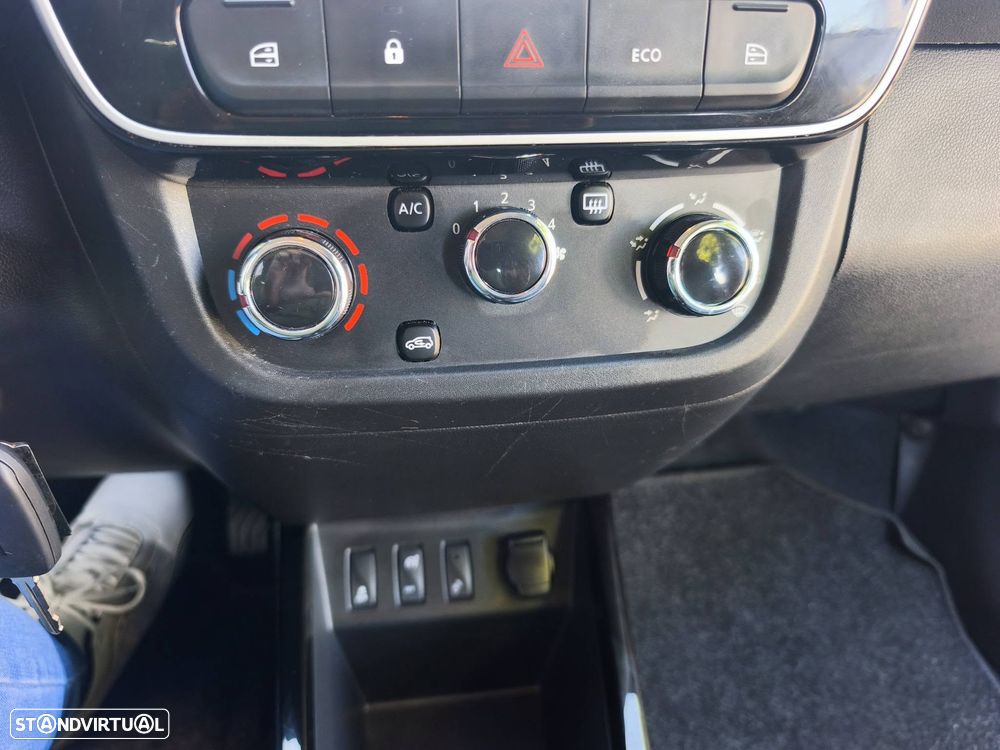 Dacia Spring Comfort Plus - 15