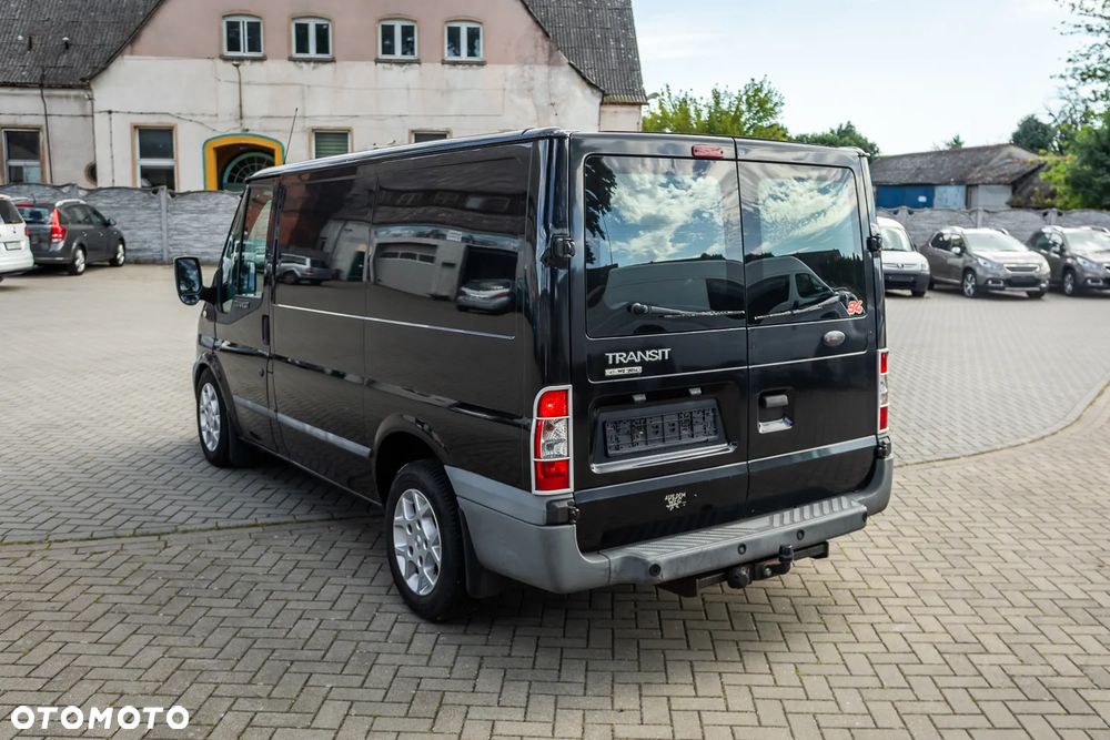 Ford Transit - 9
