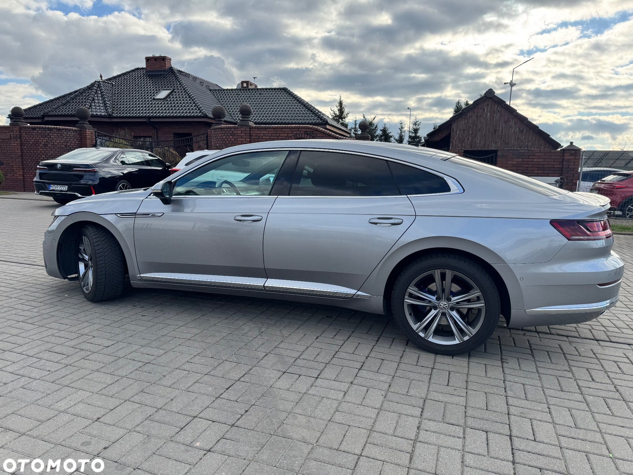 Volkswagen Arteon 2.0 TDI SCR R-Line DSG - 13