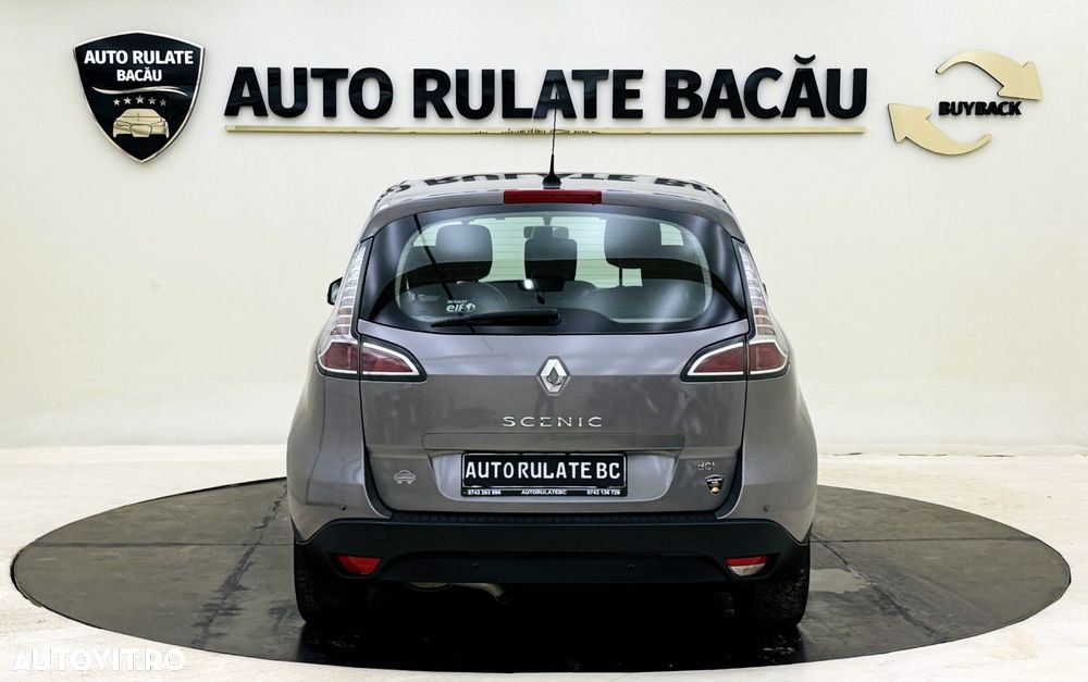 Renault Scenic - 11
