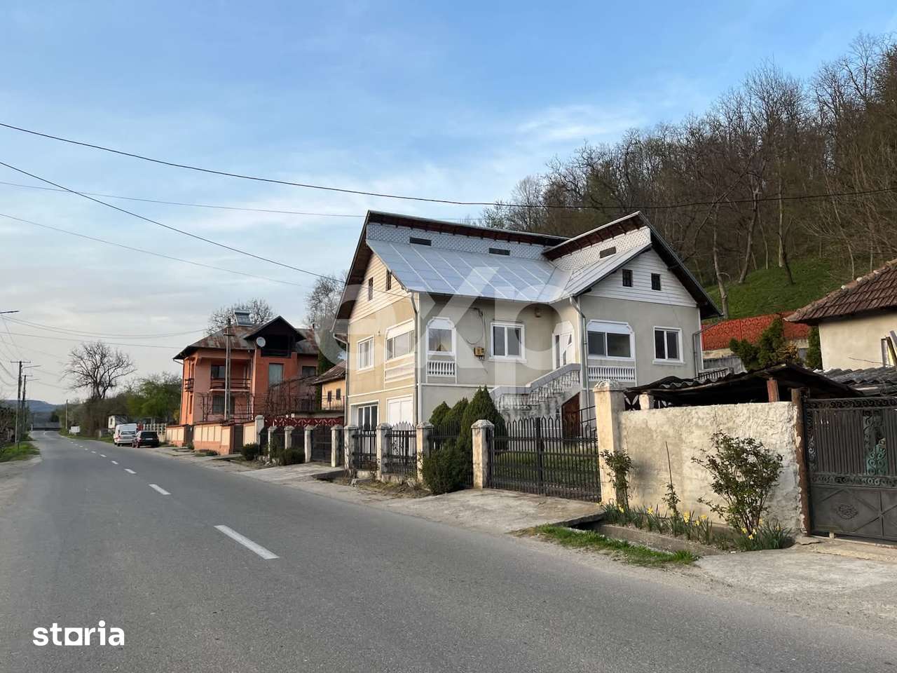 Casa P+E si Spatiu Comercial – Centru Manga, Comuna Voinesti-Valea - Imagine principală: 2/19