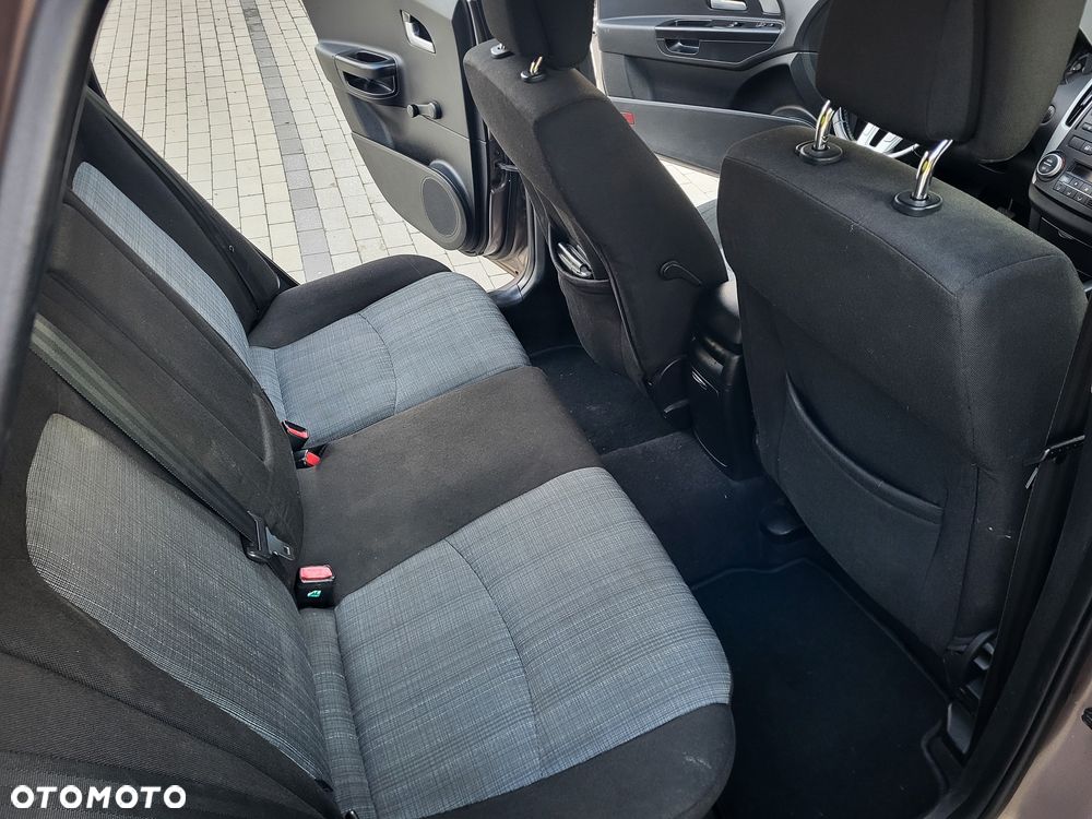 Kia Ceed Cee'd 1.6 Comfort + - 9