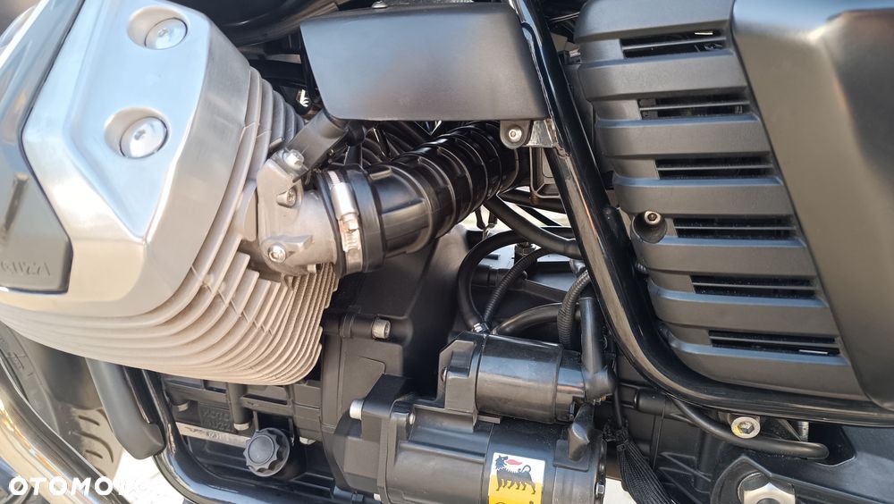 Moto Guzzi V7 - 8