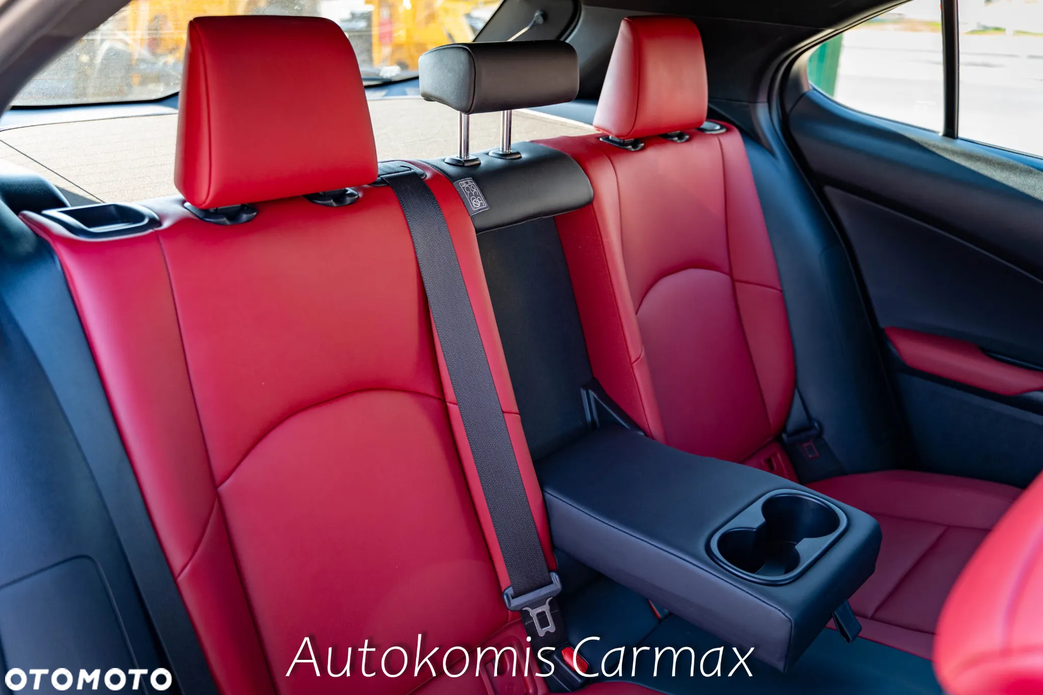 Lexus UX - 19